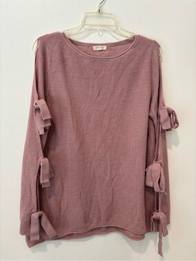 Women’s Tie-Sleeve Knit Top